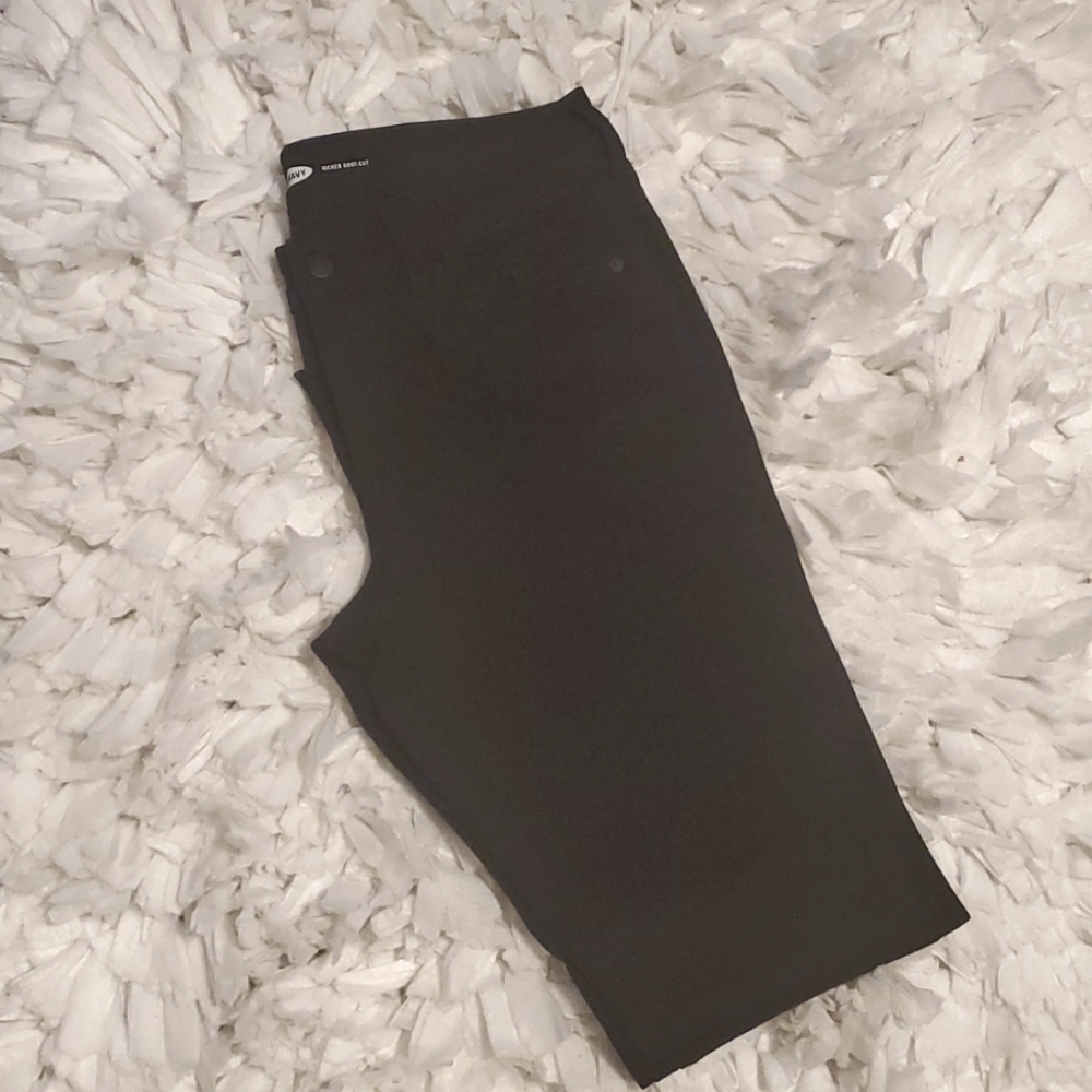 NWOT!! Black Old Navy Kicker Bootcut Jeans!!